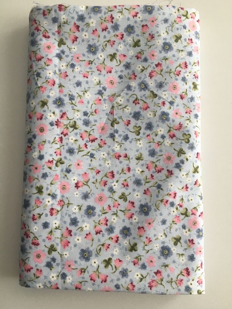 Mavi Çiçekli  Poplin Kumaş