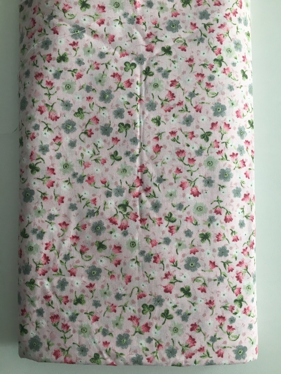 Pembe Çiçekli Poplin Kumaş