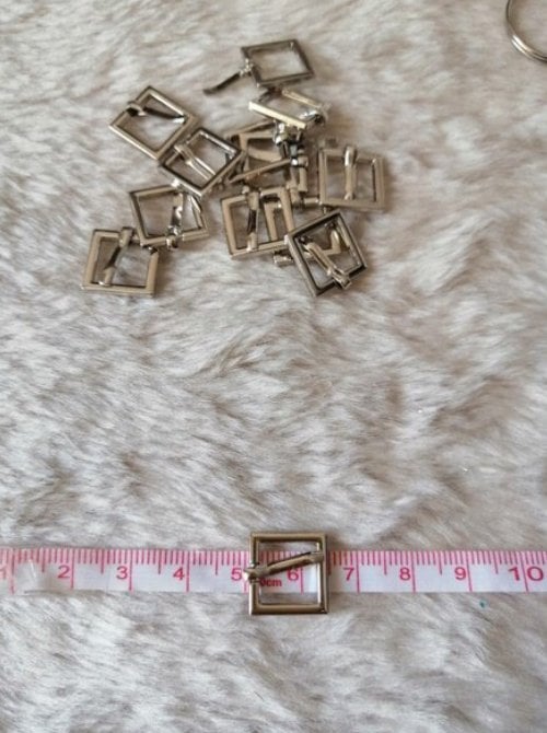 Oyuncak Bebek Kemer Tokası Kare Gümüş