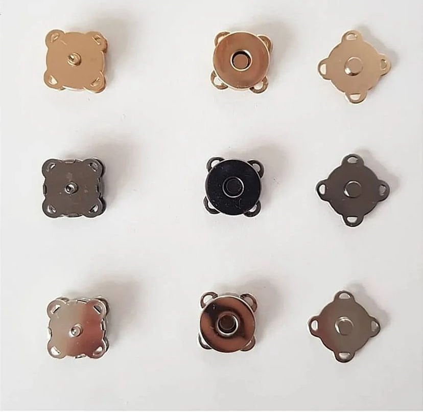 Çanta çıtçıtı dikmeli